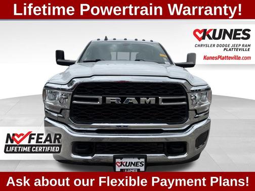 Bright White Clearcoat 2021 RAM 2500 Tradesman Crew Cab 4x4 6'4' Box
