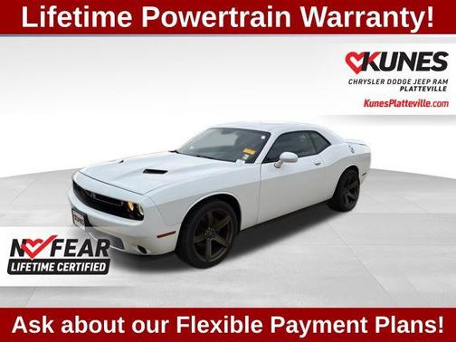White Knuckle Clearcoat 2019 Dodge Challenger SXT