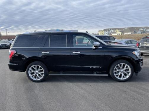 Photo 2 of 29 of 2019 Ford Expedition Platinum
