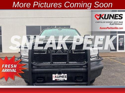 2020 RAM 2500 Tradesman Crew Cab 4X4 6'4' Box