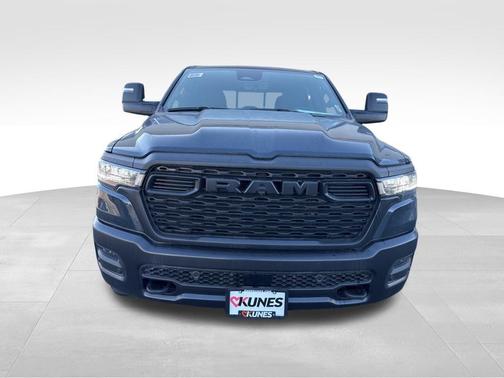 2025 RAM 1500 Warlock Crew Cab 4x4 5'7' Box