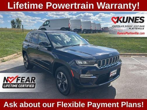 2022 Jeep Grand Cherokee 4xe Base