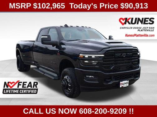 Diamond Black Crystal Pearl-Coat Exterior Paint 2026 RAM 3500 Laramie Crew Cab 4x4 8' Box