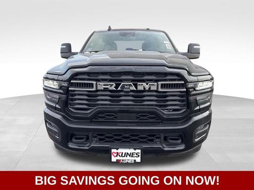 2025 RAM 2500 Big Horn Crew Cab 4x4 6'4' Box