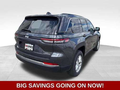 Baltic Gray Metallic Clear-Coat Exterior Paint 2025 Jeep Grand Cherokee Laredo