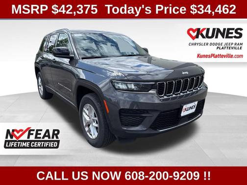 Baltic Gray Metallic Clear-Coat Exterior Paint 2025 Jeep Grand Cherokee Laredo
