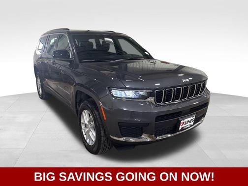 Baltic Gray Metallic Clear-Coat Exterior Paint 2025 Jeep Grand Cherokee Laredo