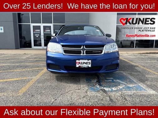 Blue Streak Pearlcoat 2014 Dodge Avenger SE