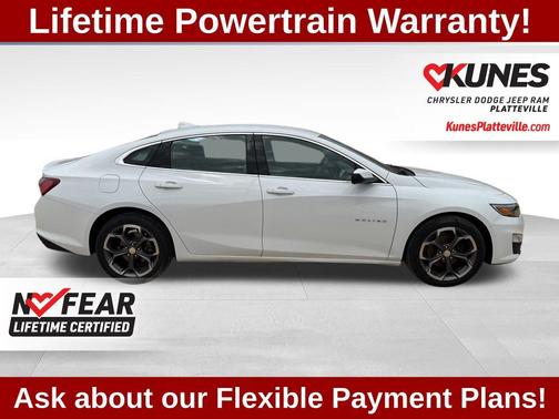 Summit White 2022 Chevrolet Malibu LT