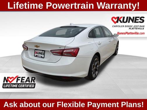 Summit White 2022 Chevrolet Malibu LT