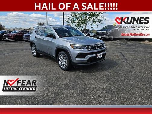 2023 Jeep Compass Latitude Lux