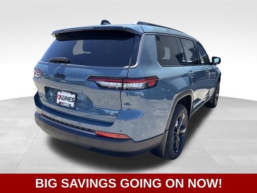 Steel Blue Exterior Paint 2026 Jeep Grand Cherokee Limited