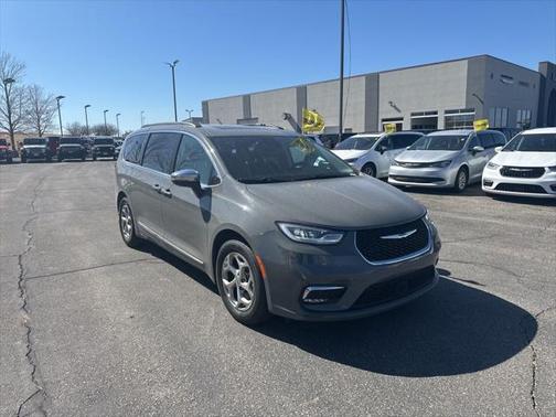 2023 Chrysler Pacifica Limited