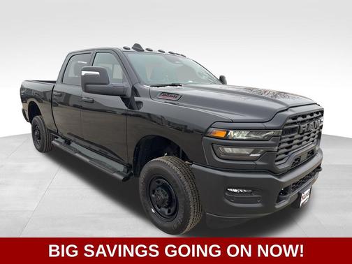 2026 RAM 2500 Tradesman Crew Cab 4x4 6'4' Box