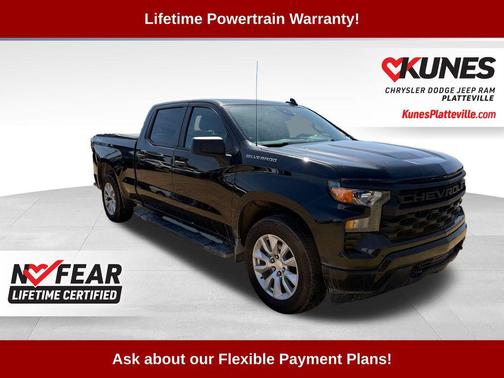 Black 2022 Chevrolet Silverado 1500 Custom