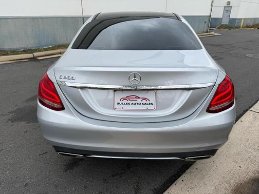 2016 Mercedes-Benz C-Class Luxury