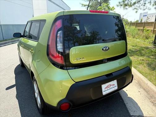 2016 Kia Soul Base