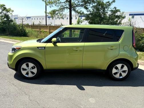 2016 Kia Soul Base