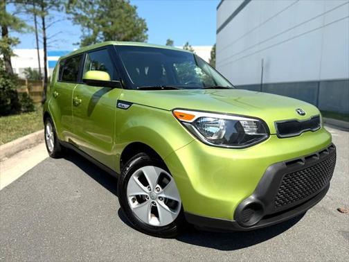 2016 Kia Soul Base