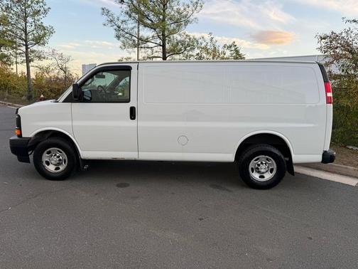 2017 Chevrolet Express 2500 Work Van