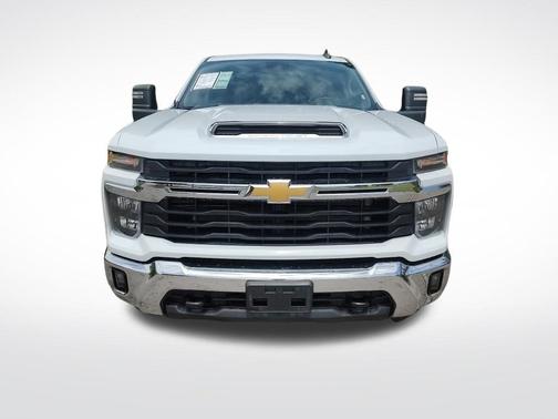 Summit White 2025 Chevrolet Silverado 2500 LT