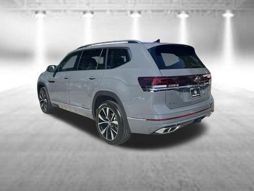 Pure Gray 2026 Volkswagen Atlas 2.0T SEL Premium R-Line
