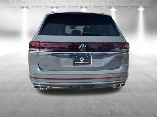 Pure Gray 2026 Volkswagen Atlas 2.0T SEL Premium R-Line