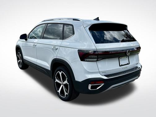 2025 Volkswagen Taos 1.5T SEL