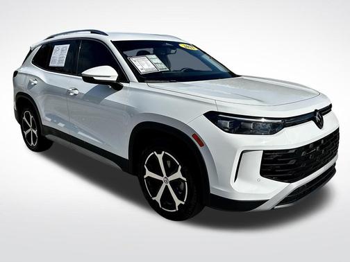 2025 Volkswagen Tiguan 2.0T SE