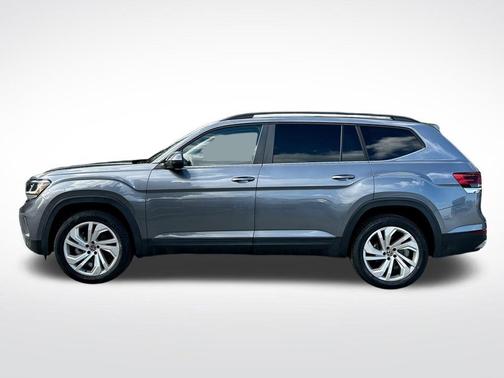 2022 Volkswagen Atlas 3.6L SE w/Technology
