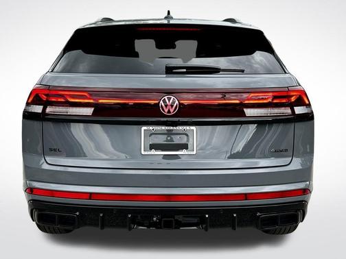 2026 Volkswagen Atlas Cross Sport 2.0T SEL R-Line Black