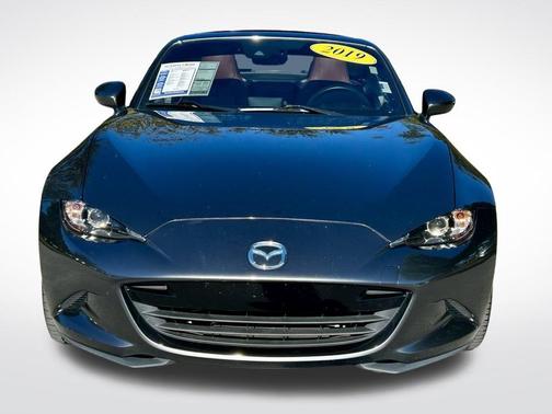 2019 Mazda MX-5 Miata RF Grand Touring