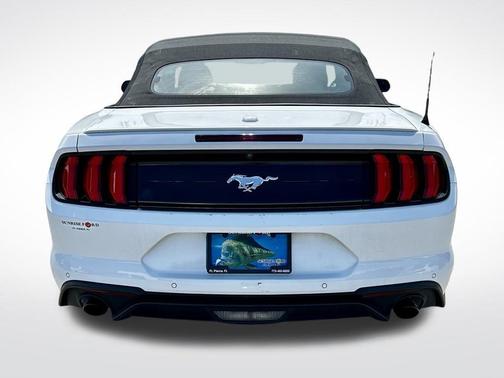2022 Ford Mustang EcoBoost Premium