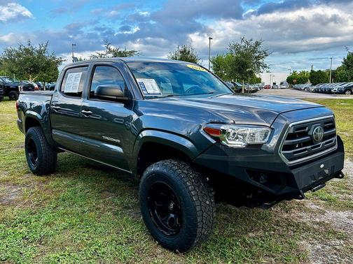 2019 Toyota Tacoma SR5