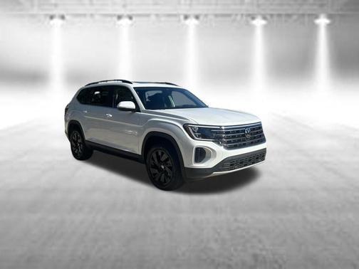 Opal White Pearl 2026 Volkswagen Atlas 2.0T SE W/TECHNOLOGY