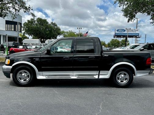 2001 Ford F-150 Lariat SuperCrew