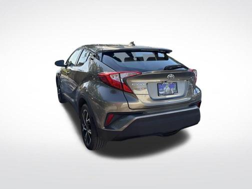 Bronze 2021 Toyota C-HR XLE