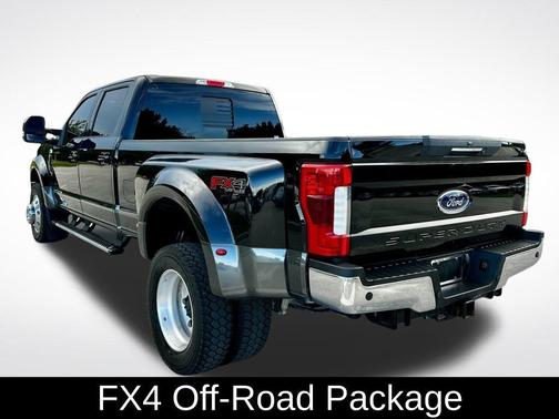 2017 Ford F-450 Lariat