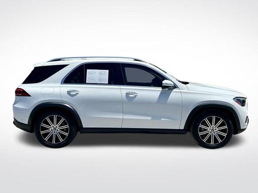 Polar White 2024 Mercedes-Benz GLE 450 4MATIC