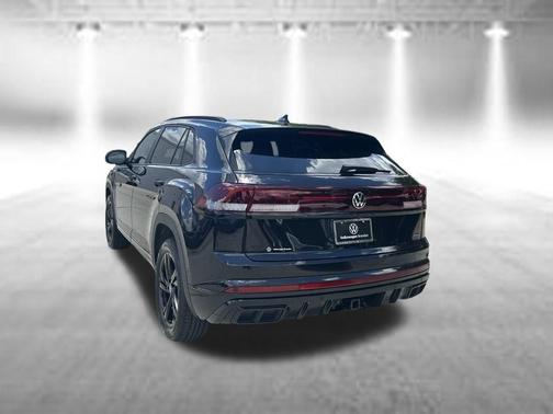 Black 2026 Volkswagen Atlas Cross Sport 2.0T SEL R-Line Black