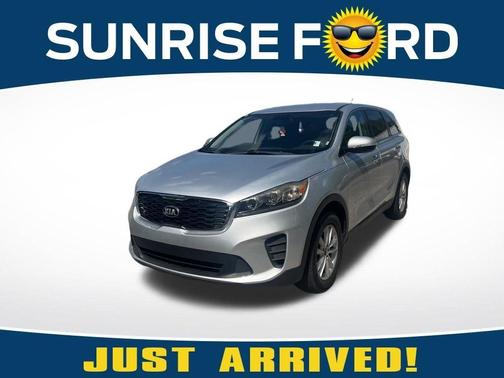Sparkling Silver 2019 Kia Sorento L