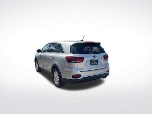 Sparkling Silver 2019 Kia Sorento L