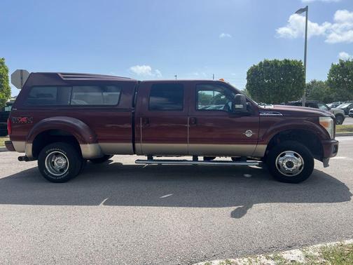 2011 Ford F-350 Lariat Super Duty