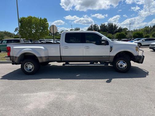 2019 Ford F-350 Lariat Super Duty