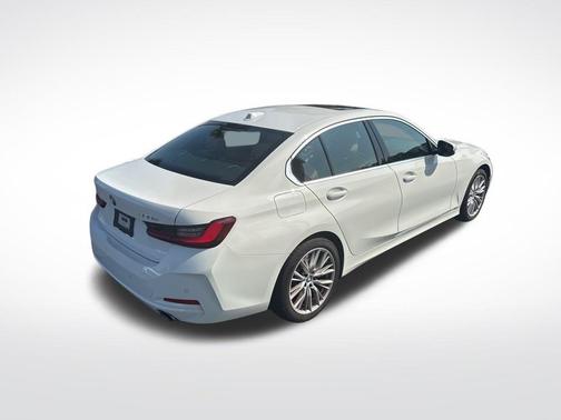 2024 BMW 330e 330e