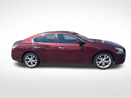2012 Nissan Maxima S