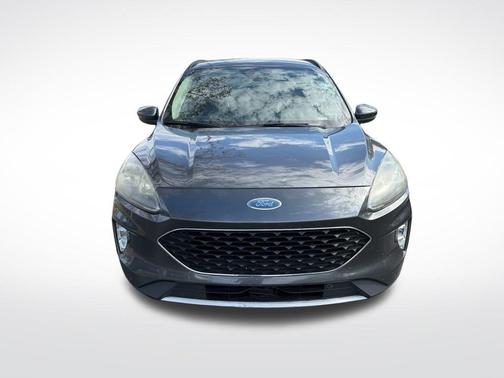 2020 Ford Escape Titanium Hybrid