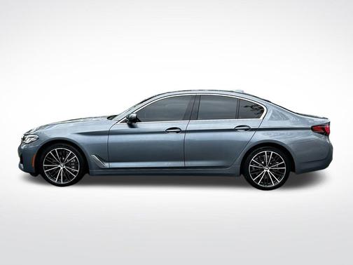 2021 BMW 530 i