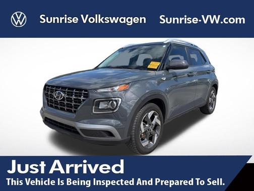 2024 Hyundai VENUE SEL