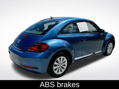 2017 Volkswagen Beetle 1.8T Fleet